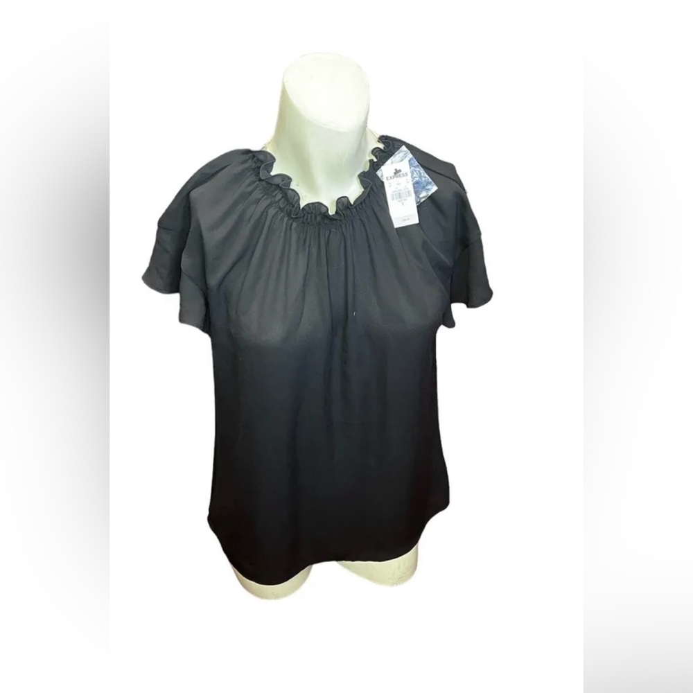 NWT Express Blouse Top Women's Size S Color, Black, Short Sleeve Shirt